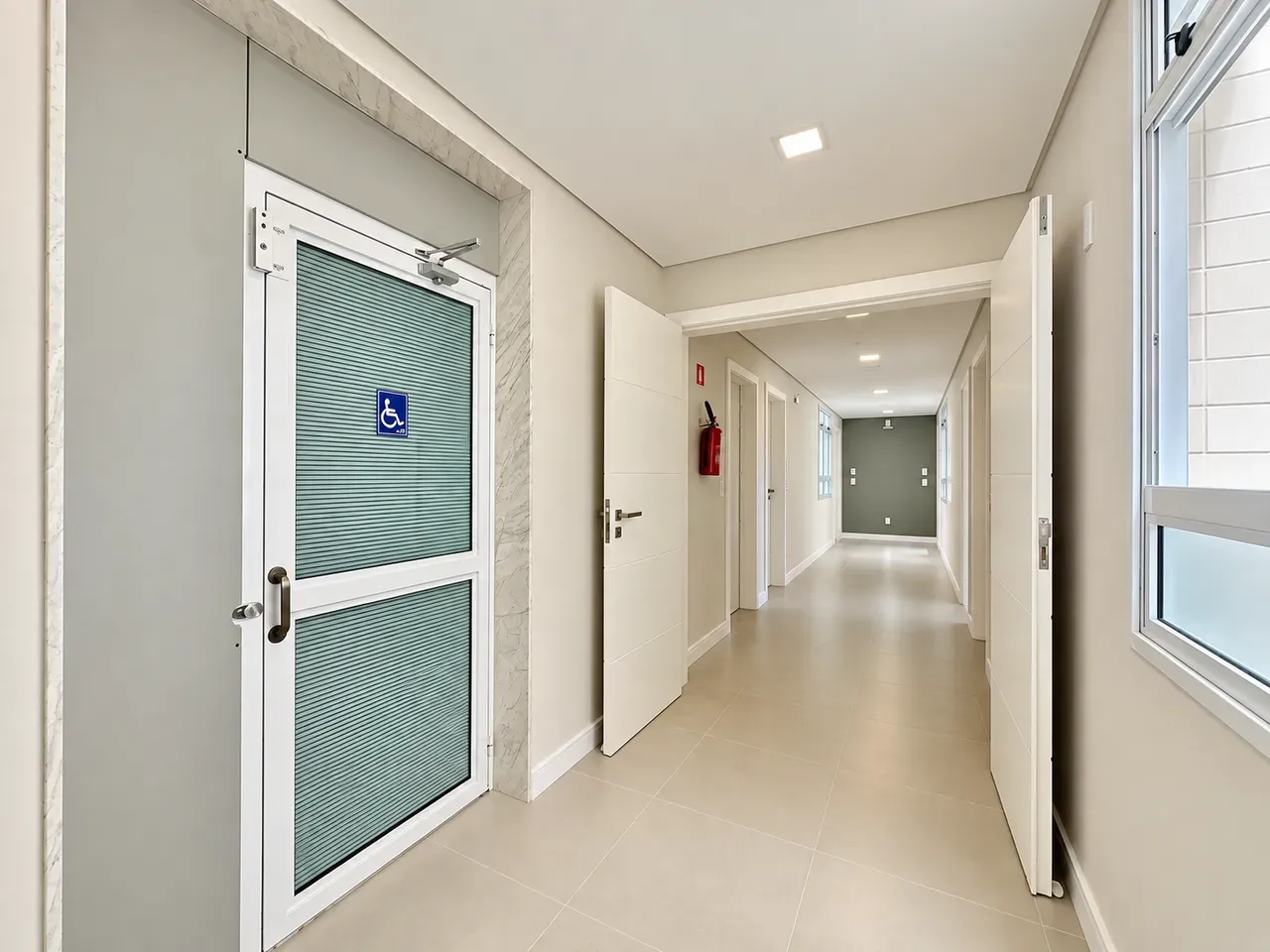Rental apartment with 1 bedroom and private garden — photo 15