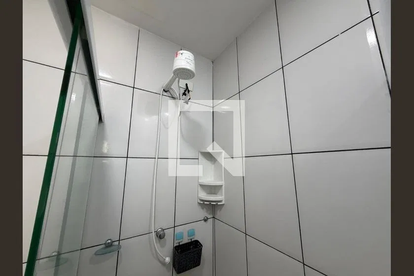 Studio mobiliado de 45 m² com varanda e cozinha fechada — photo 15