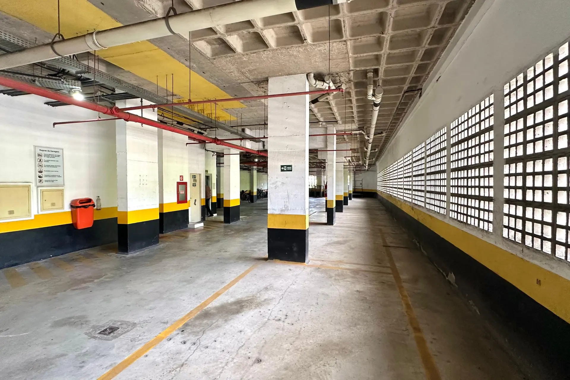 Apartamento de 3 quartos com vista para a água — photo 48