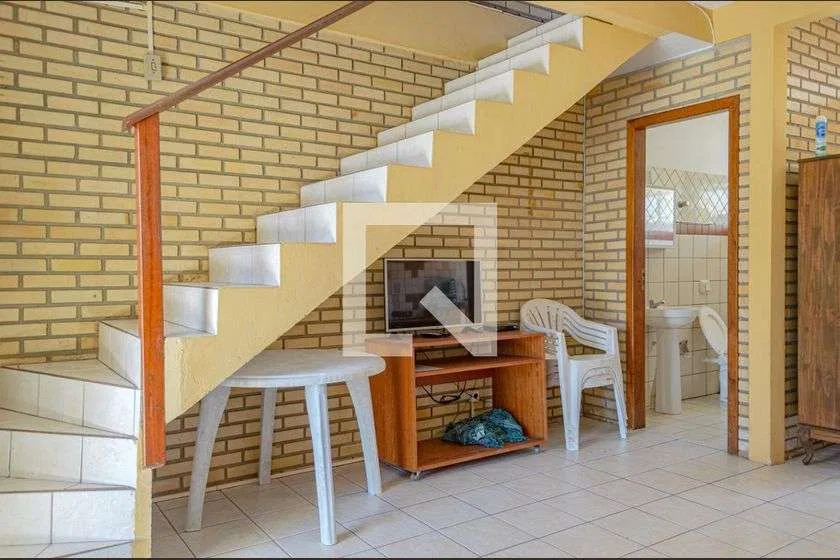 Furnished 2-bedroom, 81 m² house in Florianópolis — photo 25