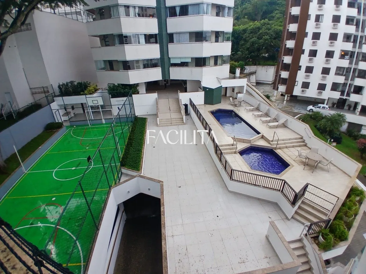 Apartamento de 3 dormitorios con baño en suite y balcón — photo 4