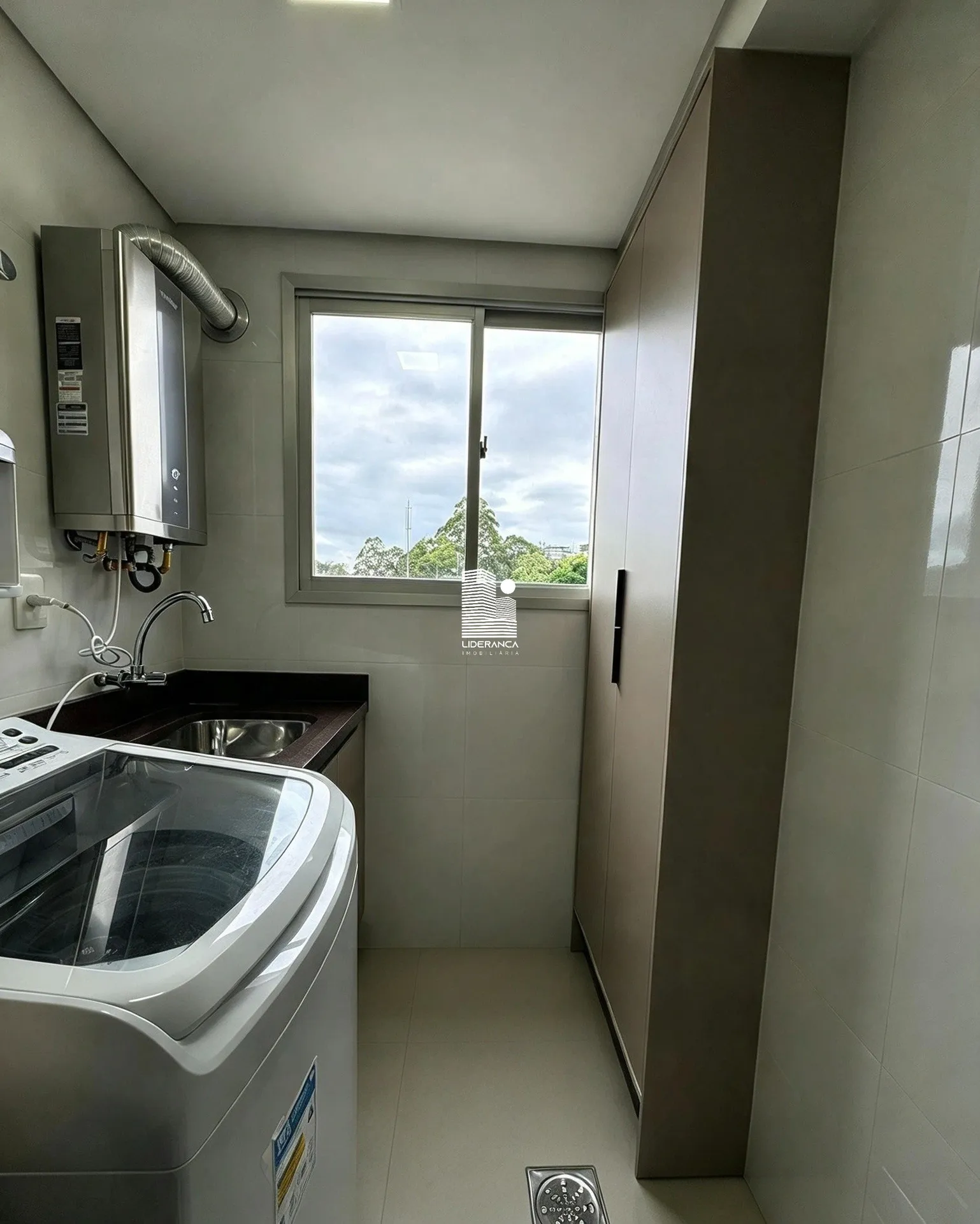 Квартира 78 м² со стиральной машиной и рабочим местом — photo 17