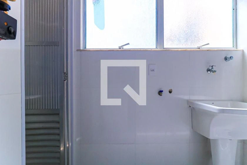 65 m² apartment with 2 bedrooms and 1 parking spot — photo 14