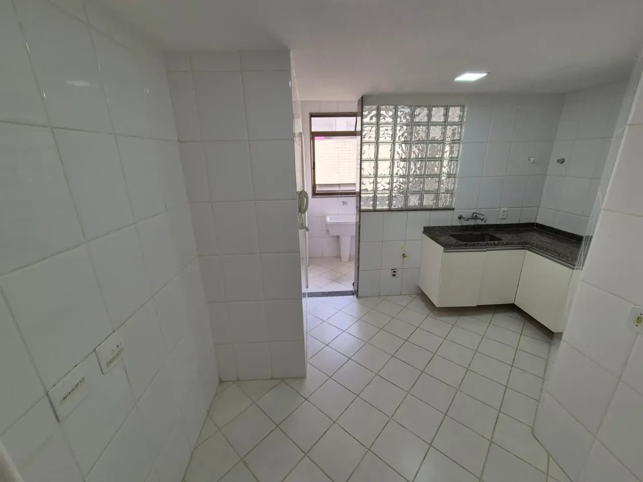 Apartamento de 110 m² com 2 quartos e 3 banheiros — photo 4