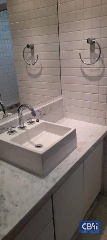 Furnished apartment with 3 bedrooms and 3 bathrooms — photo 28