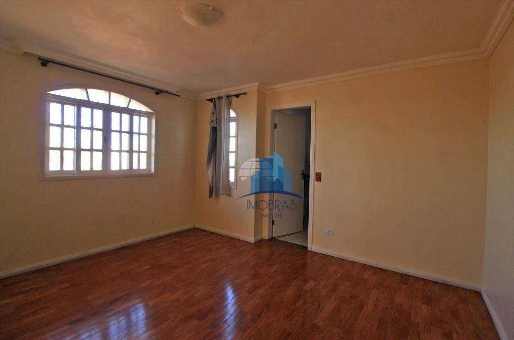 3-bedroom house, 2 with their own bathrooms, 297 m² — photo 10
