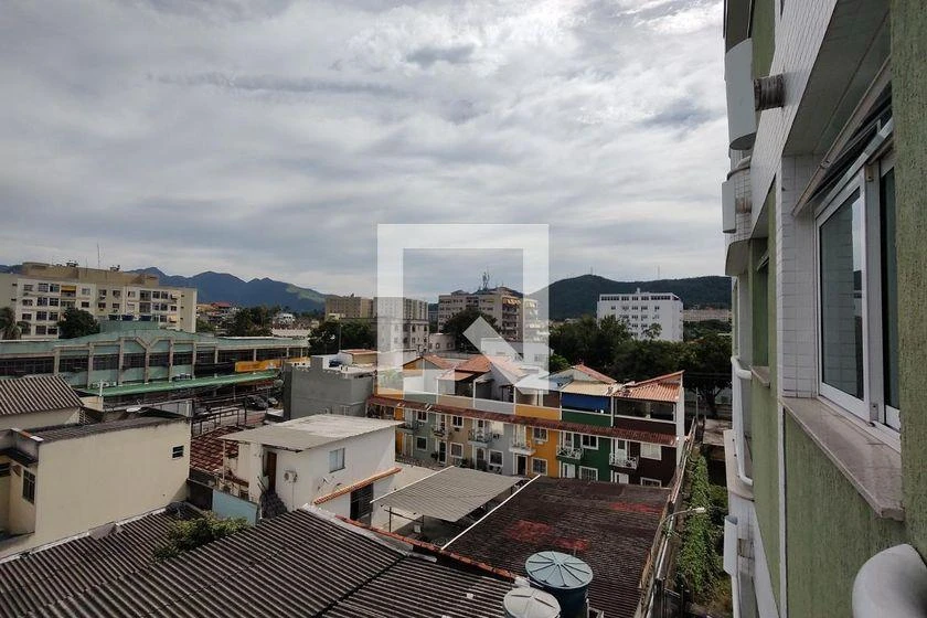 Rental apartment with 2 bedrooms and a balcony — photo 24