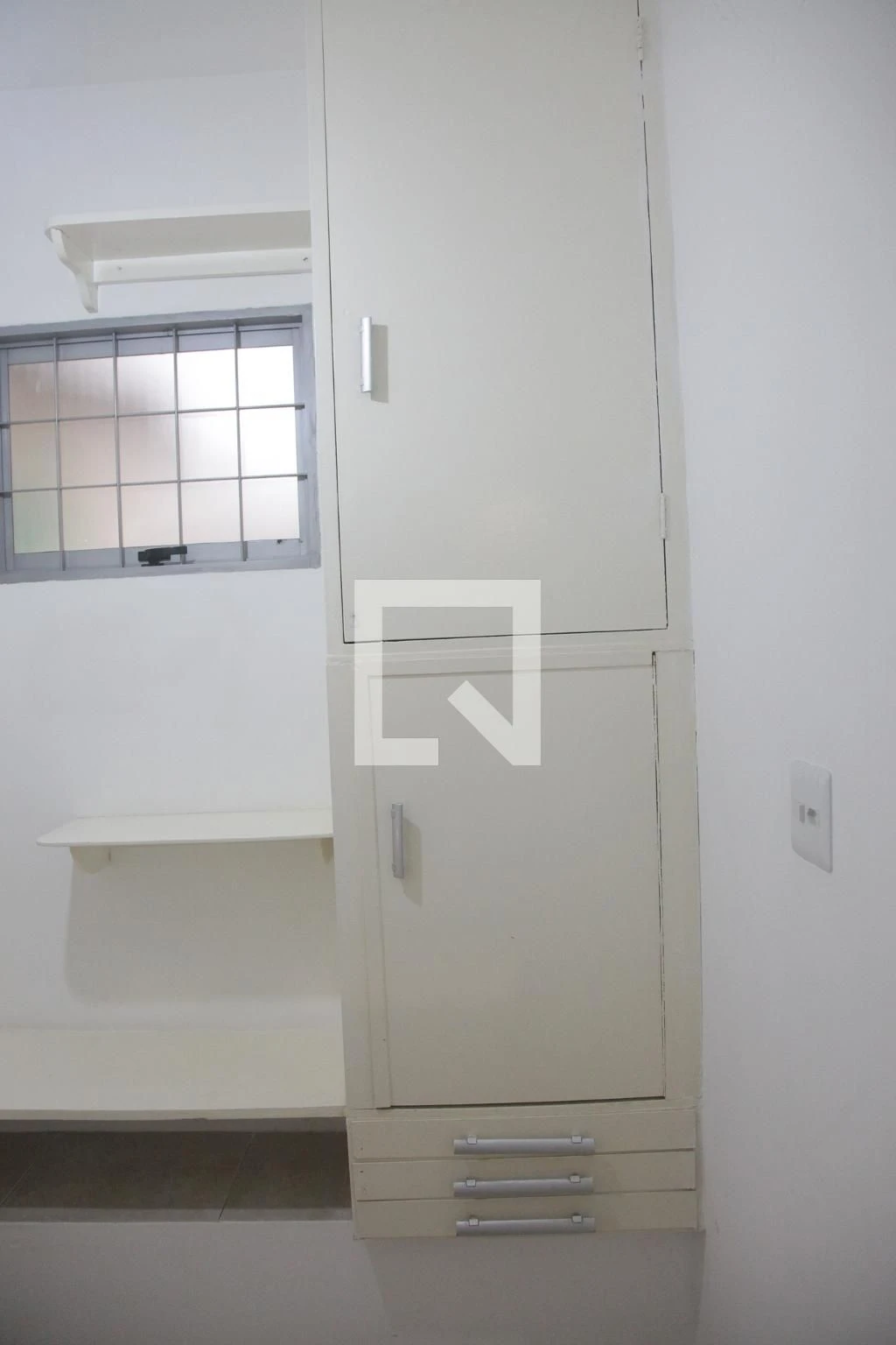 Home office in a 2-bedroom apartment, 85 m² — photo 9