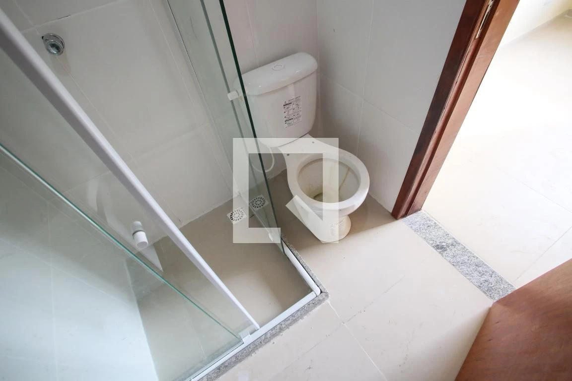 Condominium house with 3 bedrooms and 4 bathrooms — photo 26