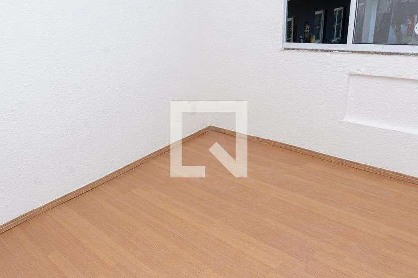 Unfurnished 2-bedroom apartment with 45 m² and wood floors — photo 16