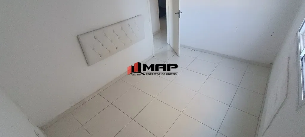 Apartamento térreo sem mobília com cozinha fechada a gás — photo 15