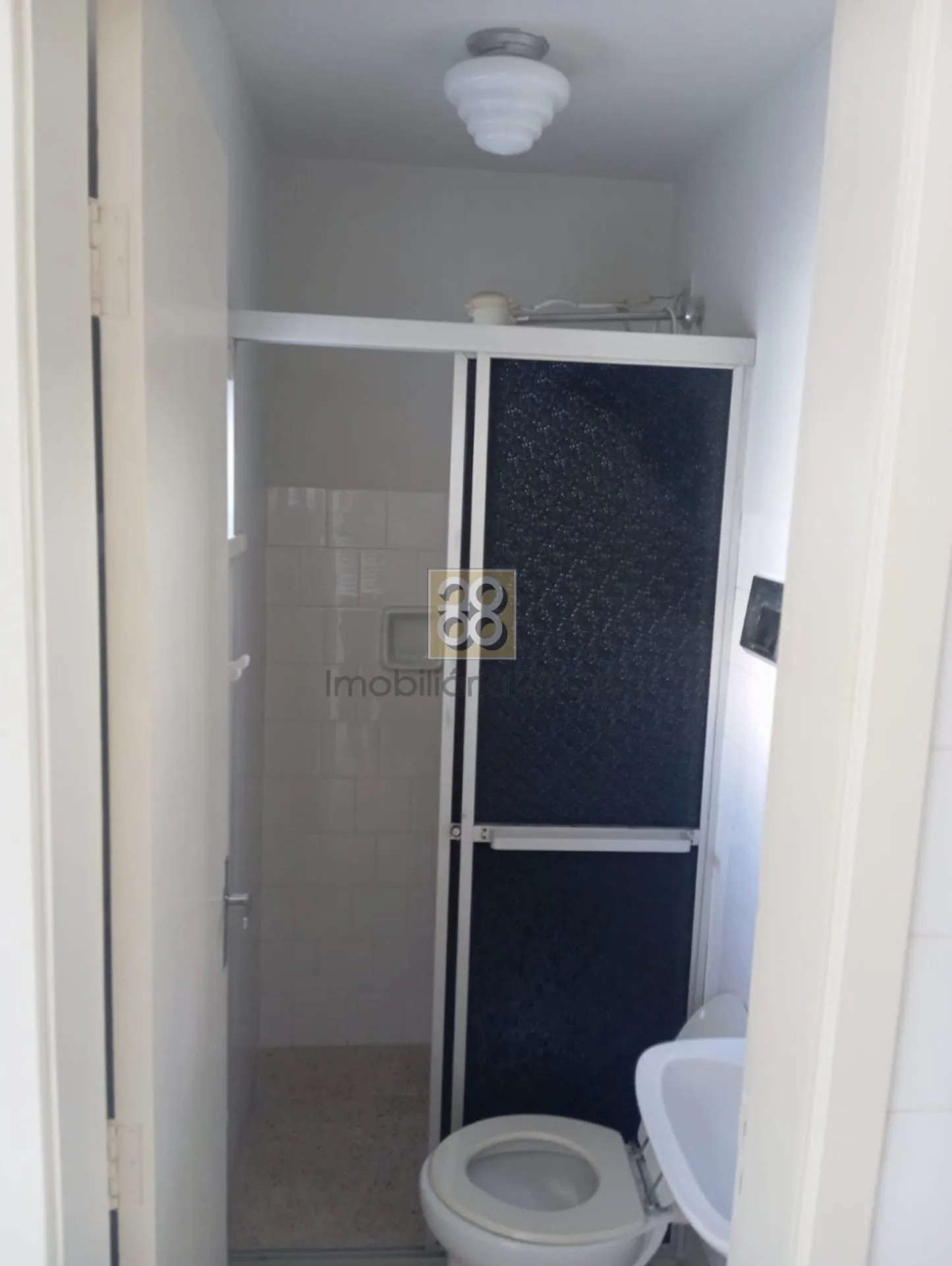 3-bedroom apartment with wood or laminate floors in Curitiba — photo 7