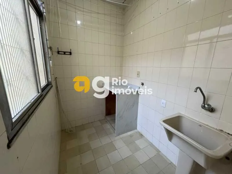 Bathtub in a 3-bedroom apartment, 105 m² — photo 15