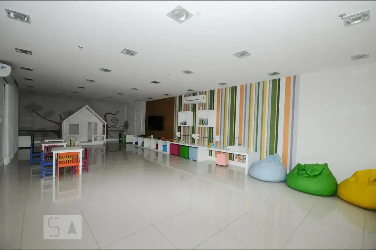 2-bedroom apartment with enclosed balcony and parking — photo 53