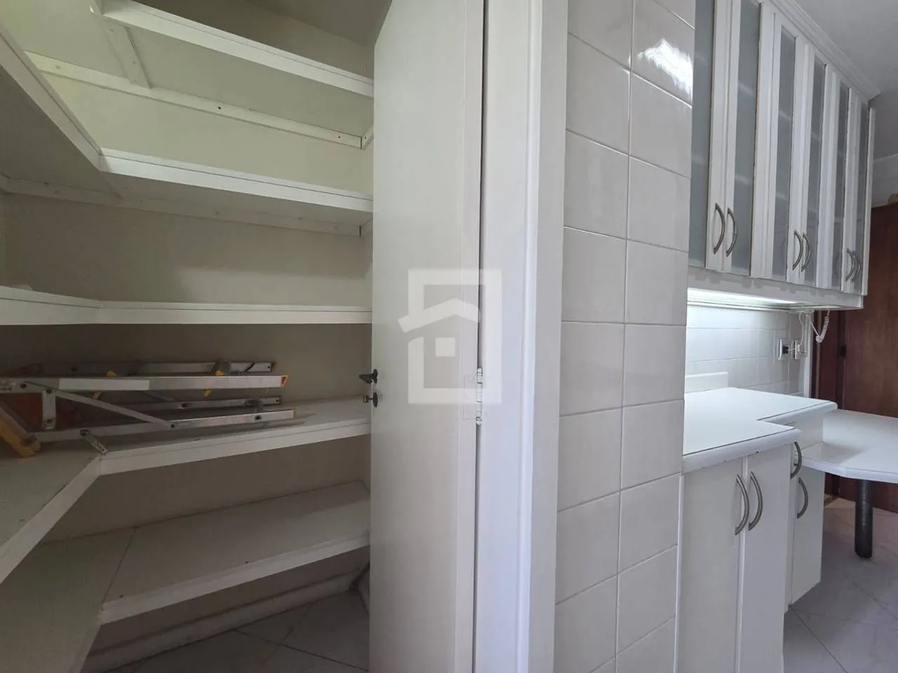 Home office in a 3-bedroom apartment, 105 m² — photo 28
