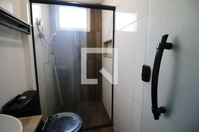 3-bedroom rental apartment with open-plan kitchen — photo 18