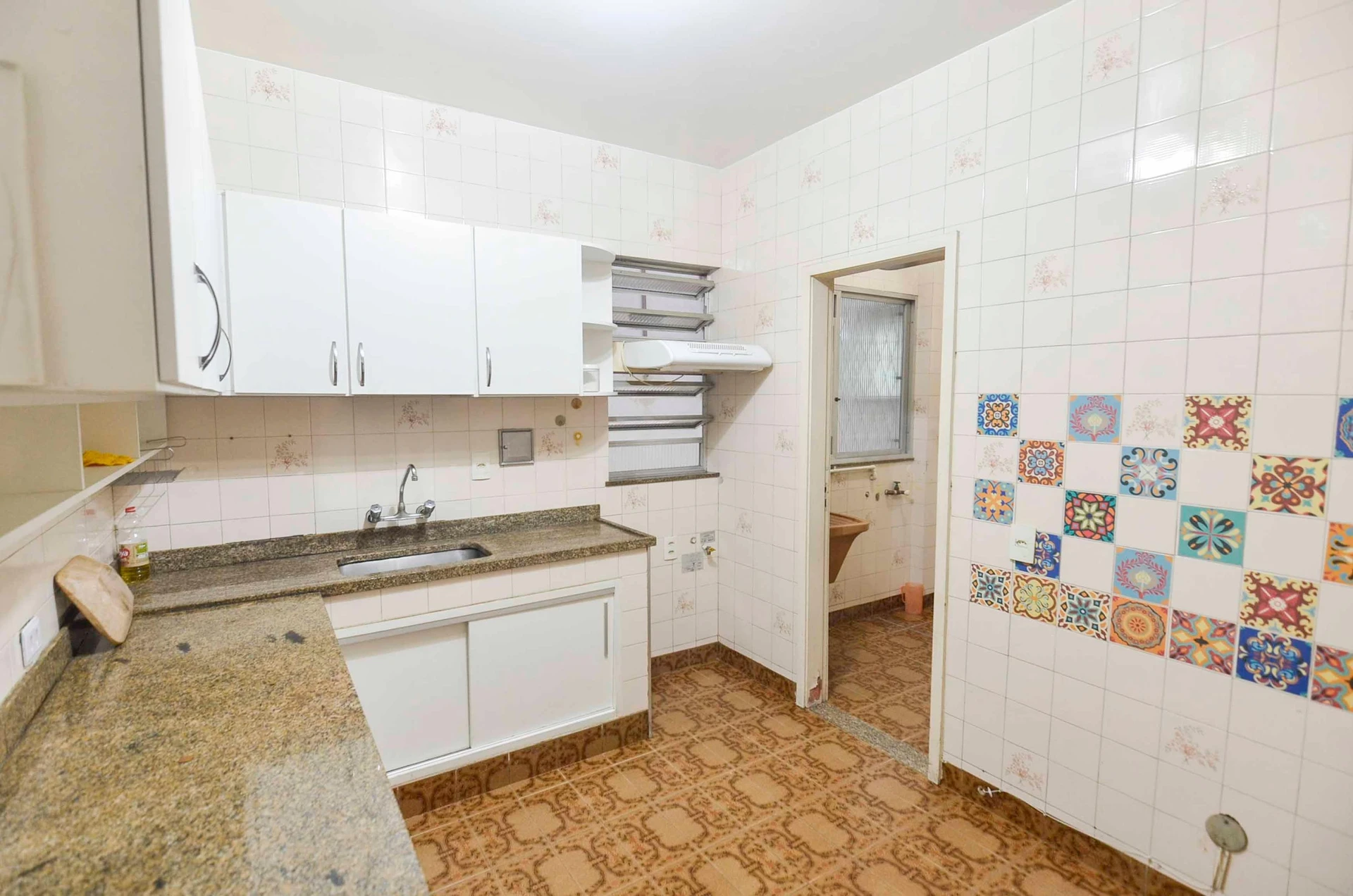 3-bedroom apartment with 2 parking spaces — photo 35