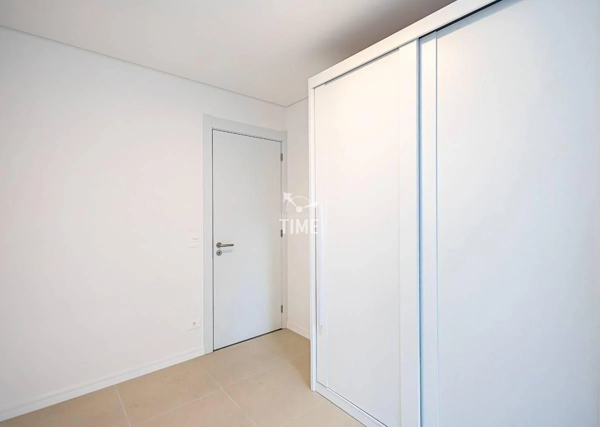 3-bedroom apartment with suite, 111 m² and 2 parking spaces — photo 40