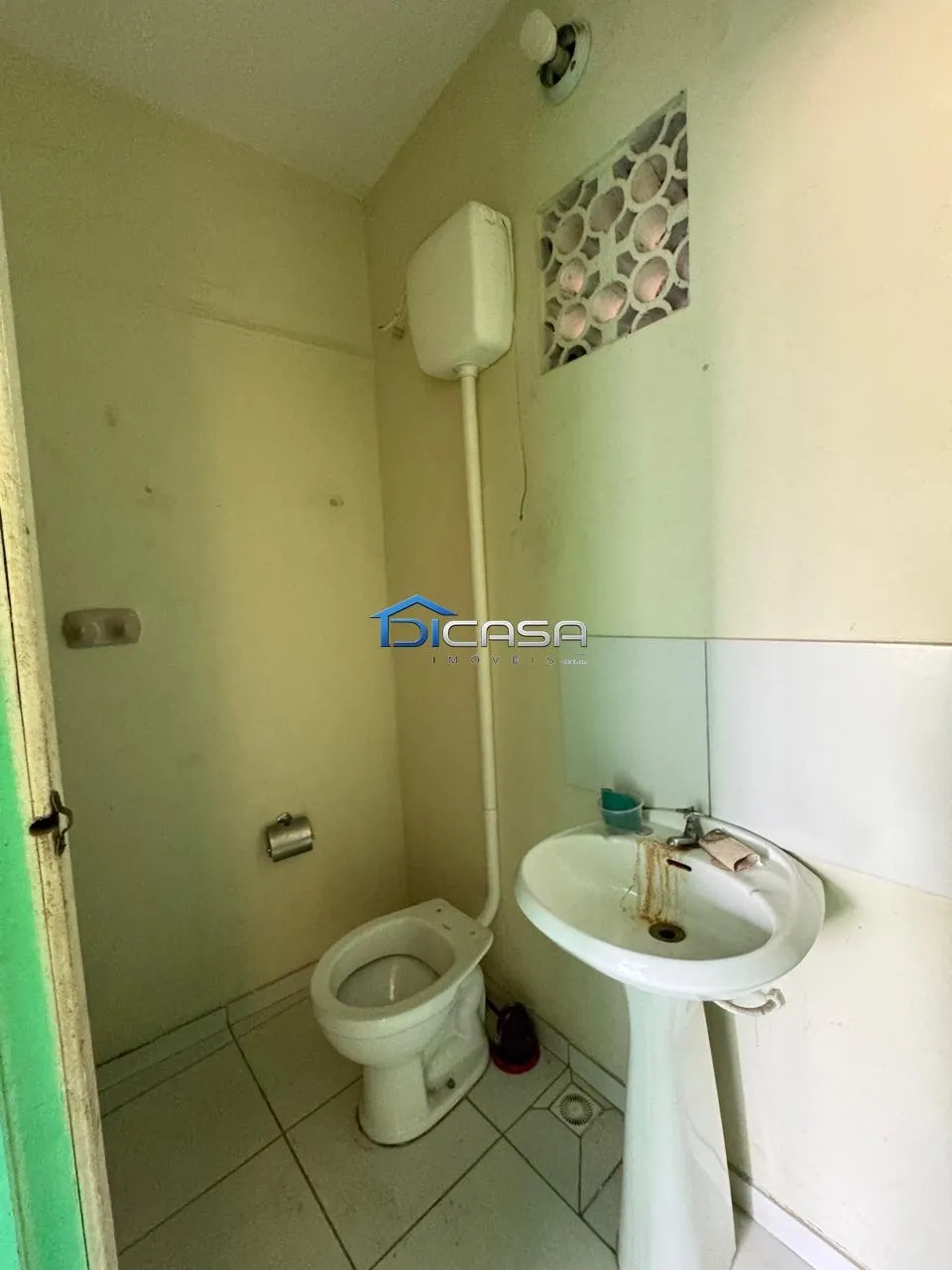 Unfurnished house with 2 bedrooms and no parking space — photo 4