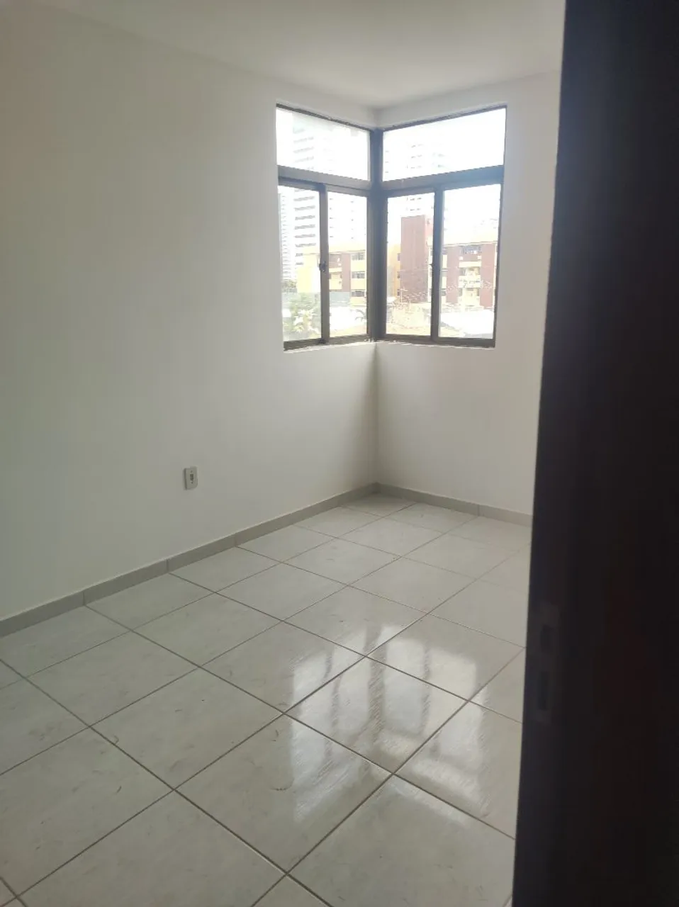 3-bedroom apartment in a building with a pool — photo 9