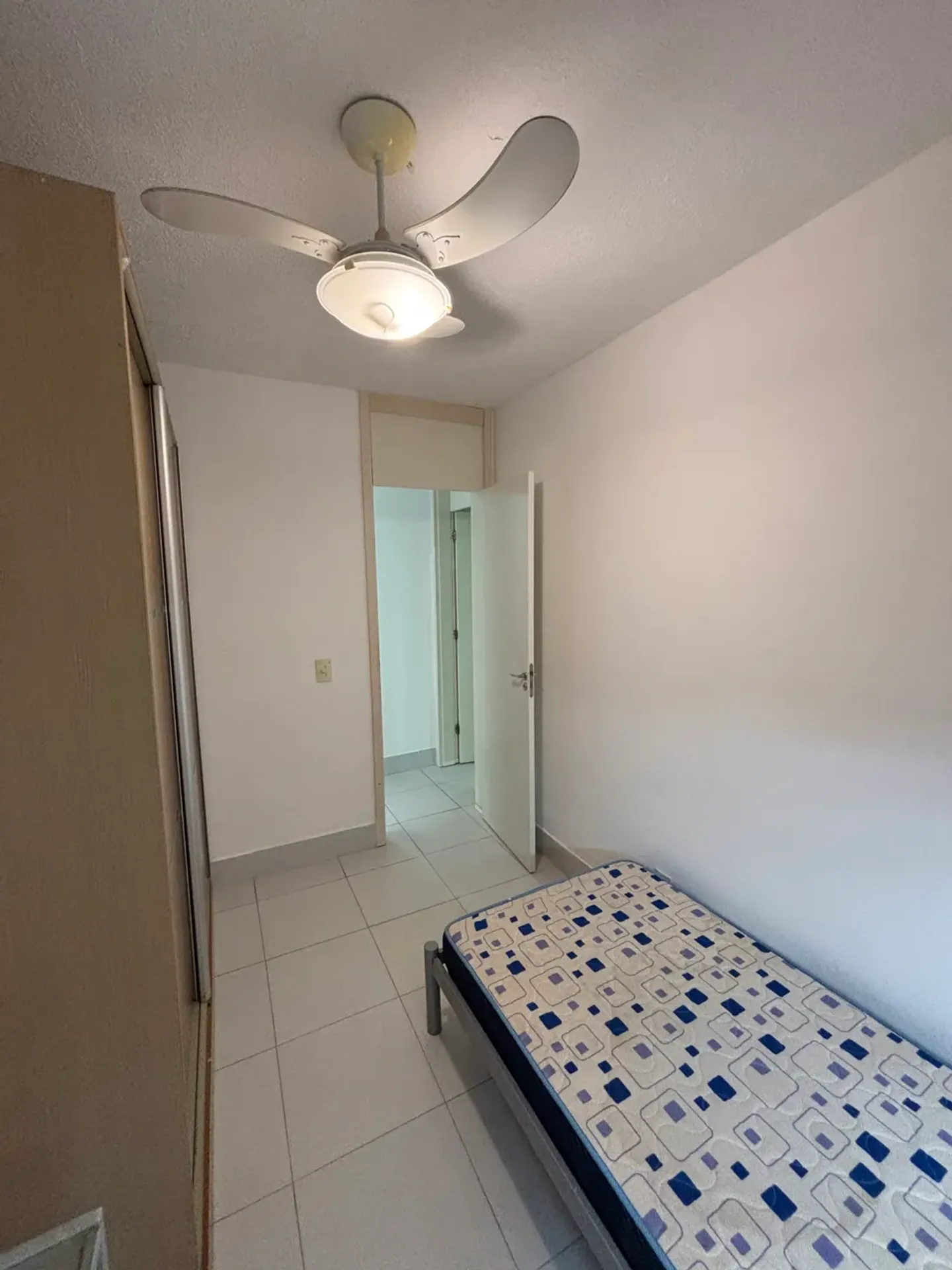 51 m² apartment with a home office and a washing machine — photo 4
