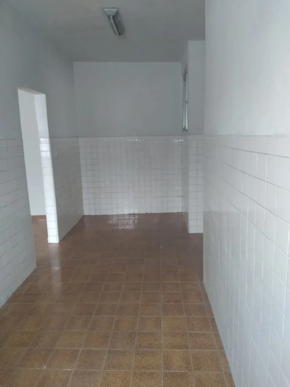 Unfurnished apartment with 2 bedrooms and 1 bathroom — photo 11
