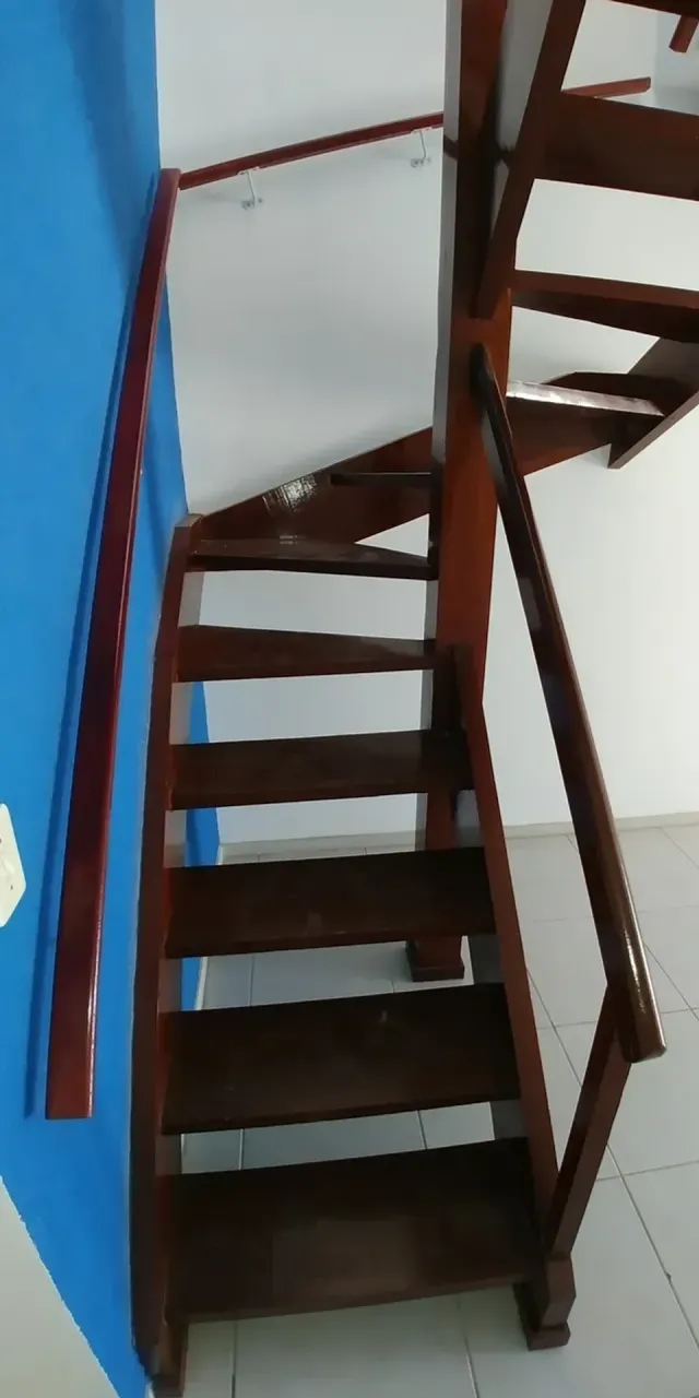 Unfurnished apartment with 3 bedrooms and 2 bathrooms — photo 17