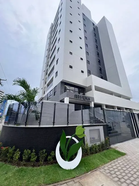 Apartment on the 8th floor with a washing machine