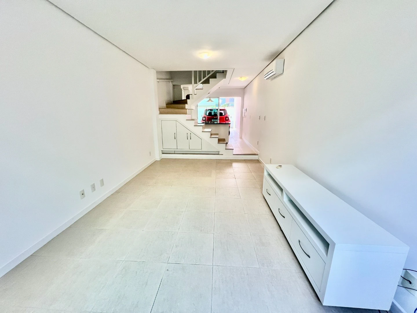 House, 95 m², with a grill on the balcony — photo 9