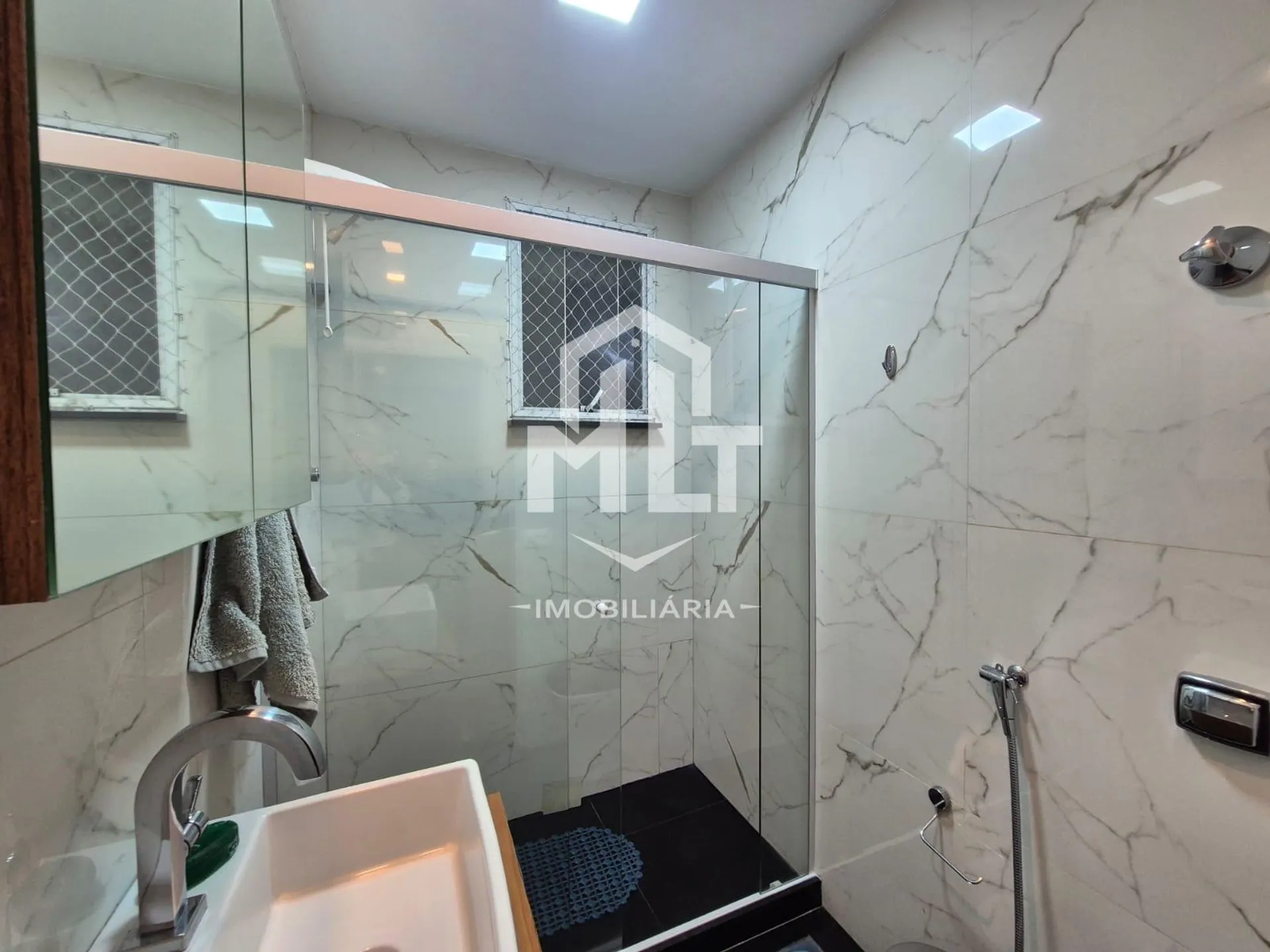 Furnished apartment, 55 m², with a home office — photo 13