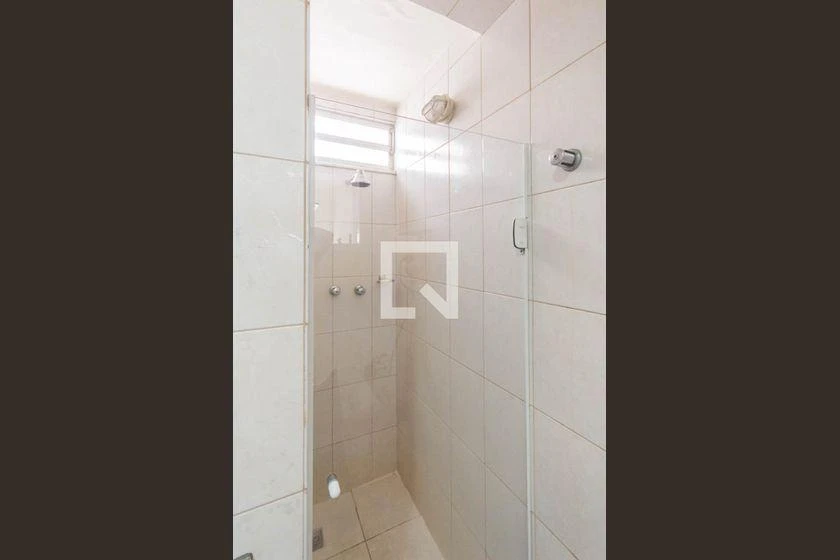 Casa para alugar com 4 quartos e 230 m², 3 banheiros — photo 39