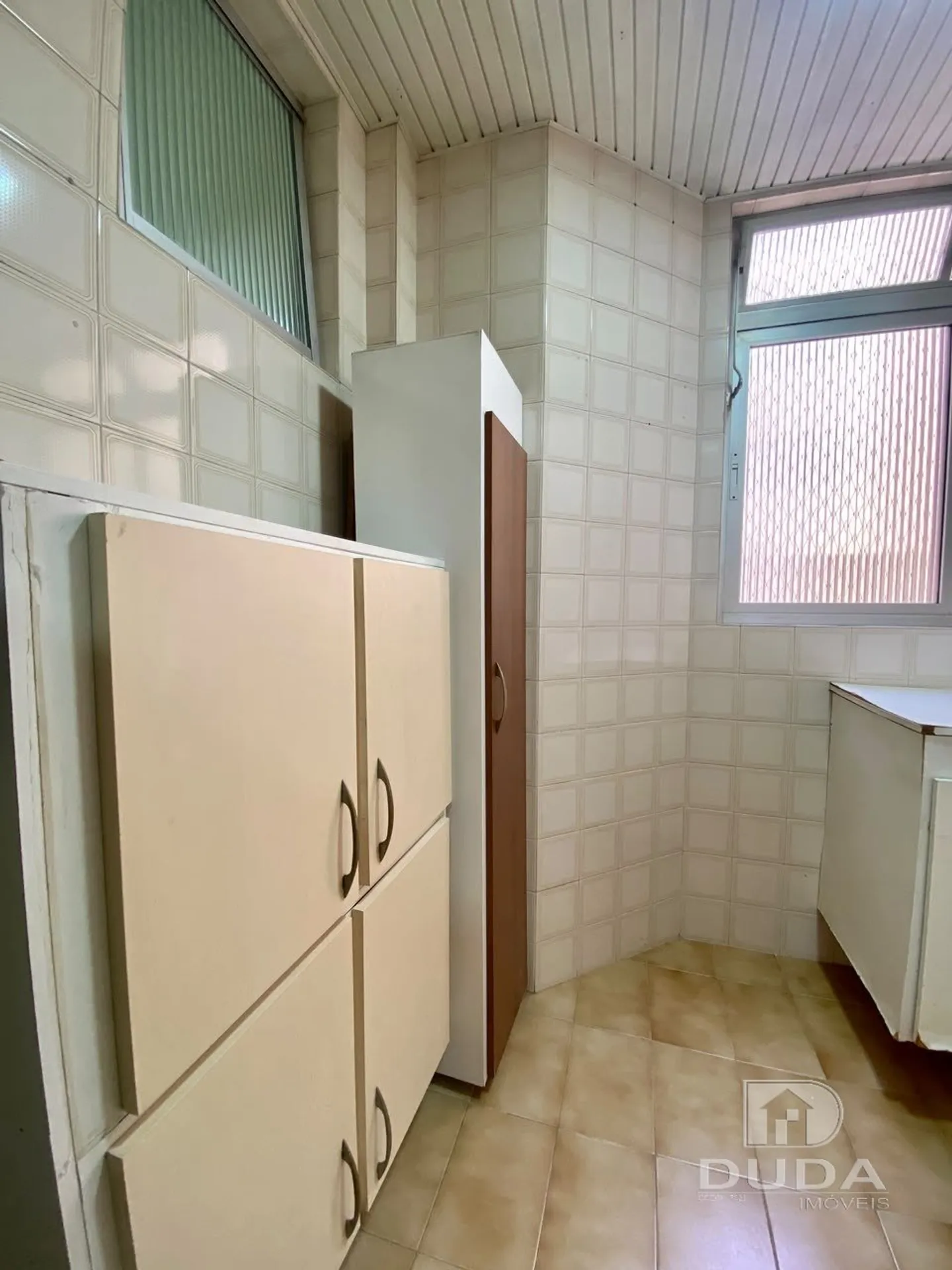 3-bedroom apartment, 1 with its own bathroom, 103 m² — photo 22