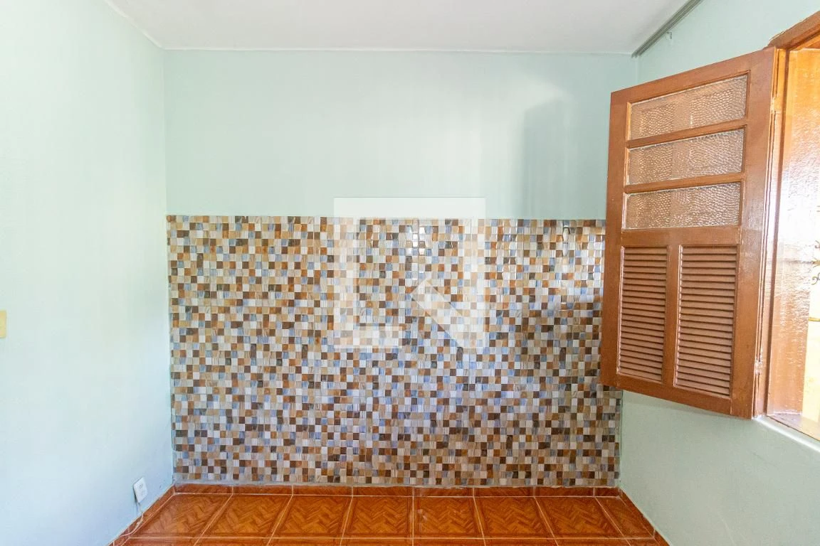 Unfurnished house with 2 bedrooms and private garden — photo 15