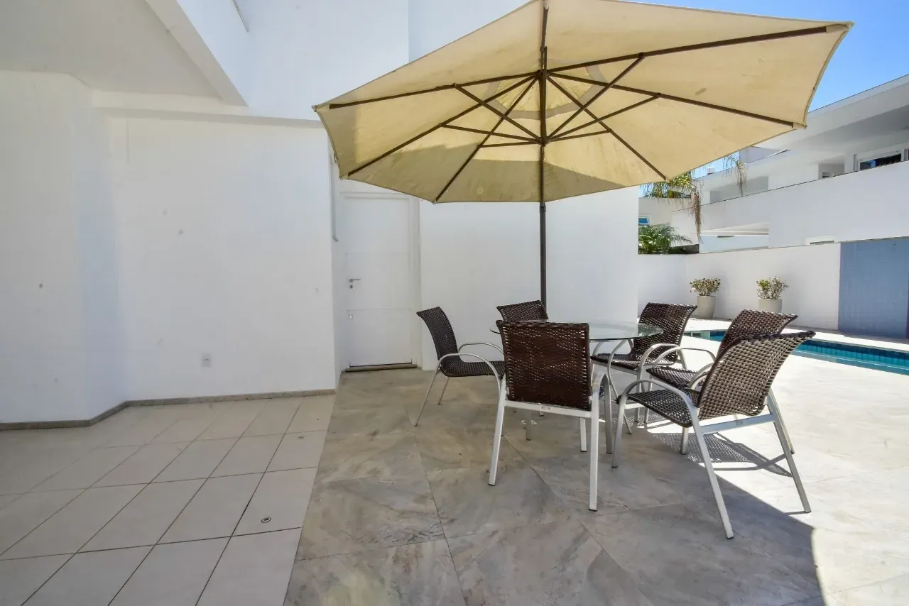 Casa mobiliada com 4 suítes e piscina aberta — photo 9