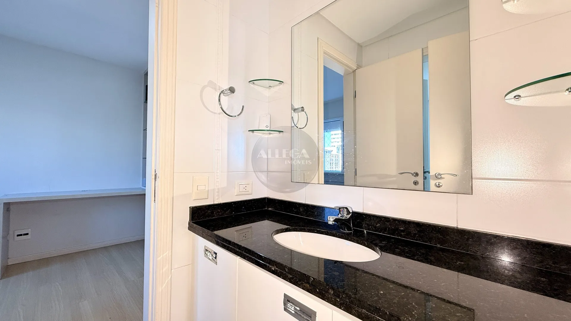 Apartamento semi mobiliado com varanda e churrasqueira — photo 34