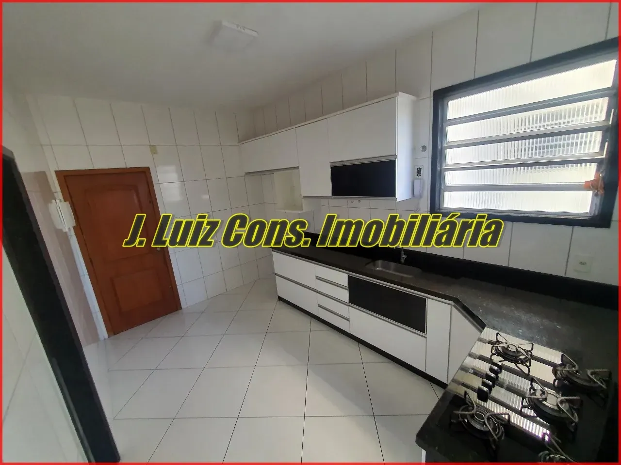 Apartamento de 70 m² com 2 quartos e cozinha a gás
