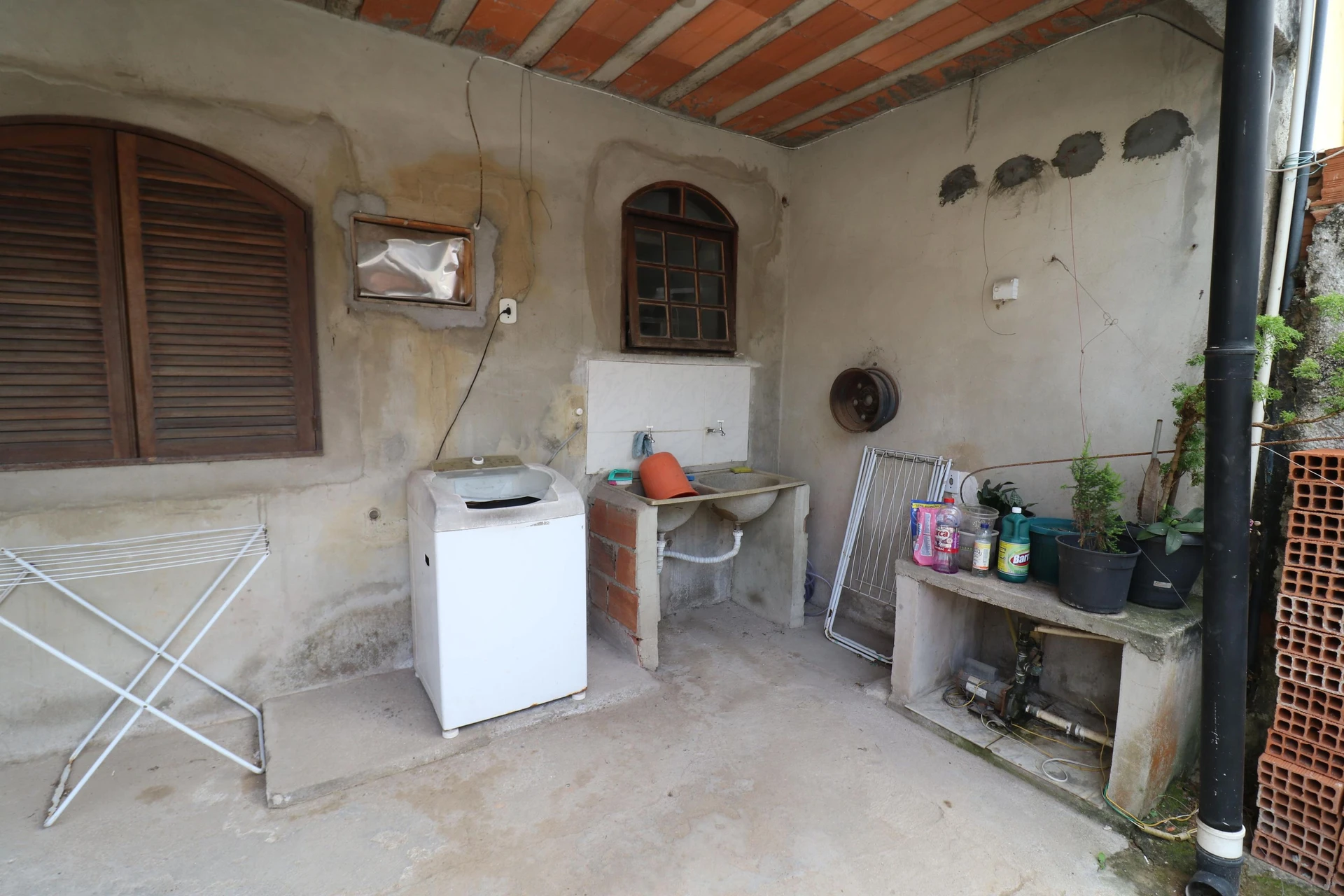 House with 4 suites and 3 parking spaces with private garden — photo 46