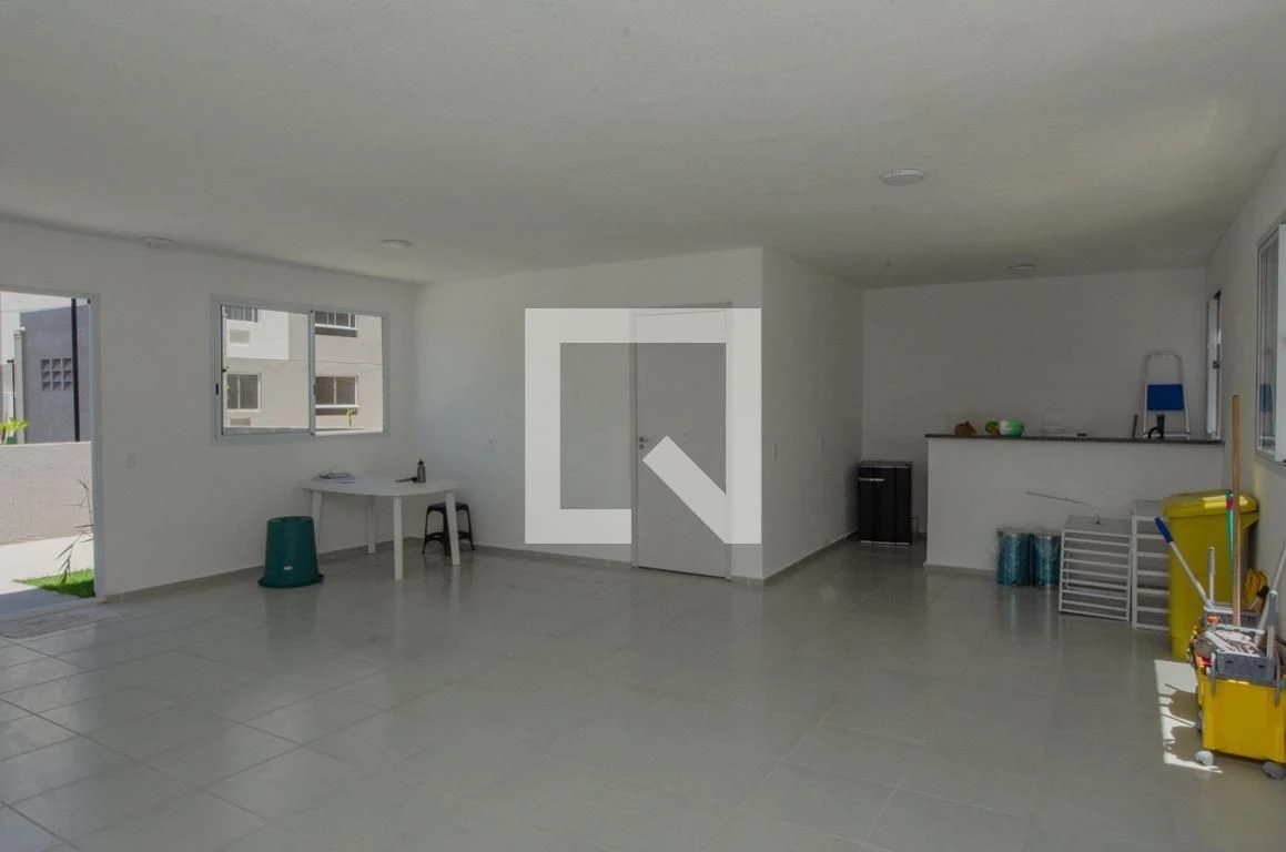 43 m² apartment with a home office and a washing machine — photo 31