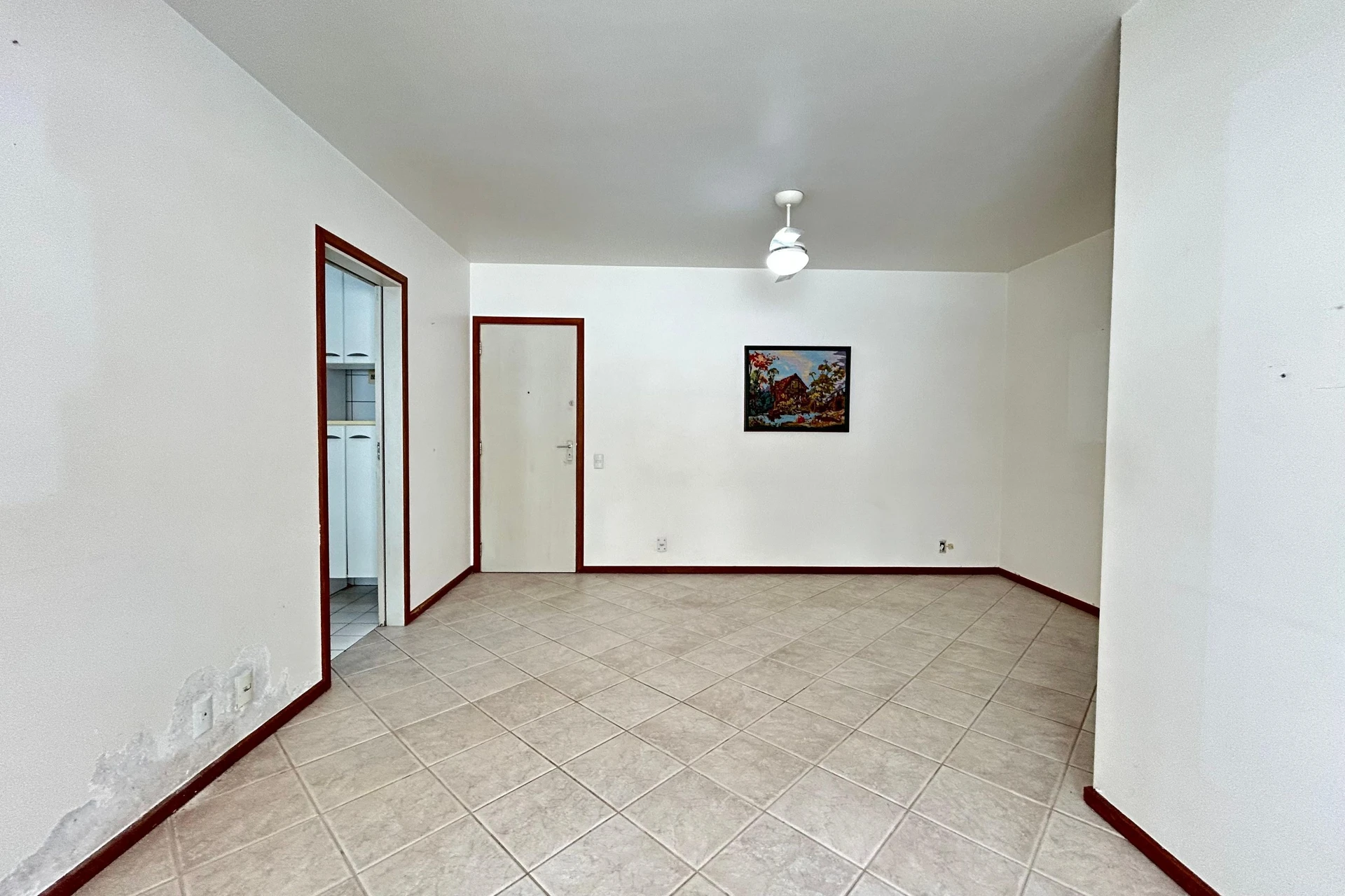 3-bedroom apartment in a building with a gym — photo 10