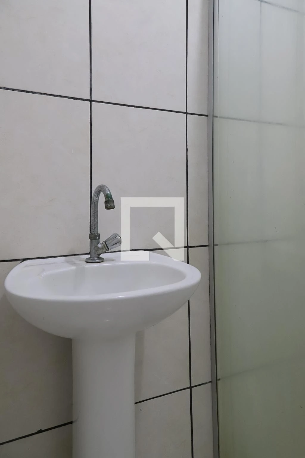 Apartment for rent with 1 bedroom and glass shower — photo 6