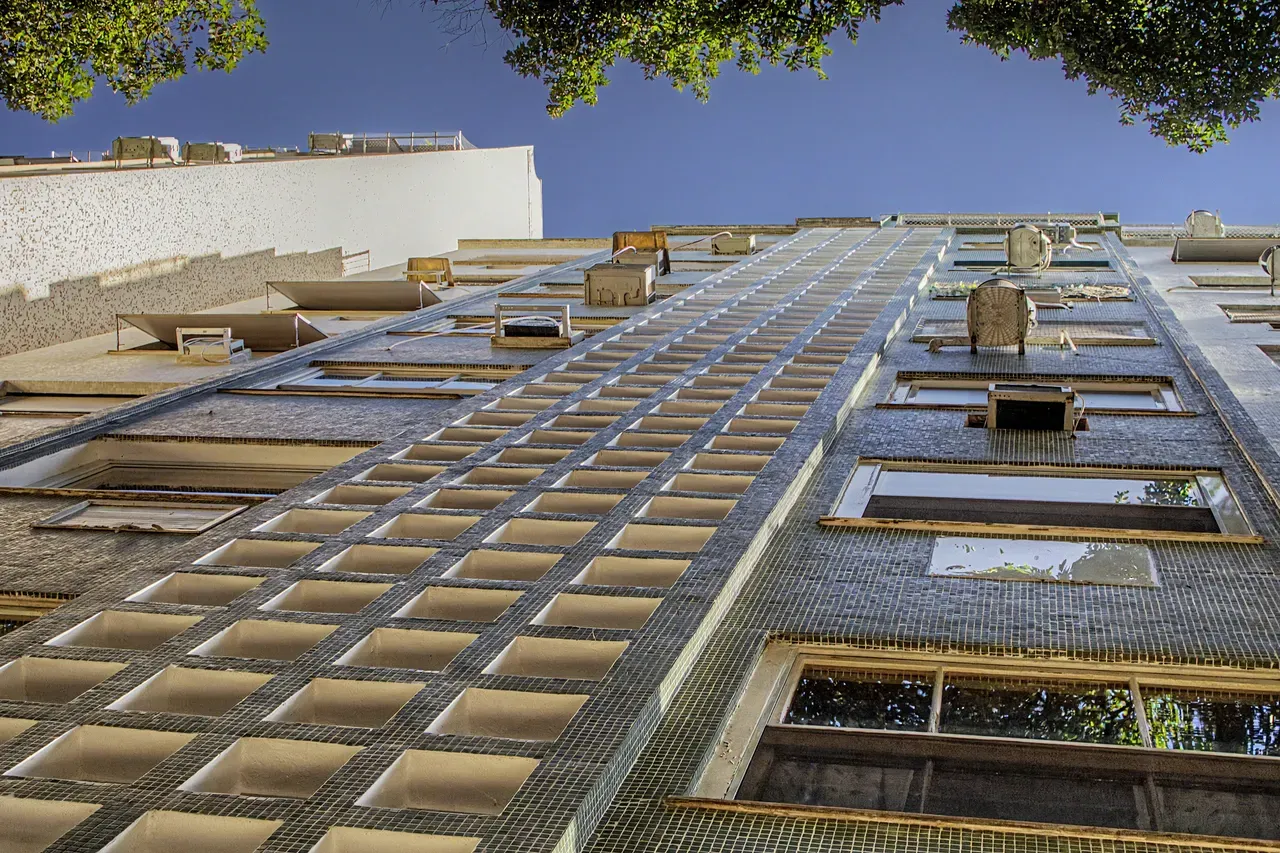 120 m² apartment with 3 bedrooms and 1 parking spot — photo 30