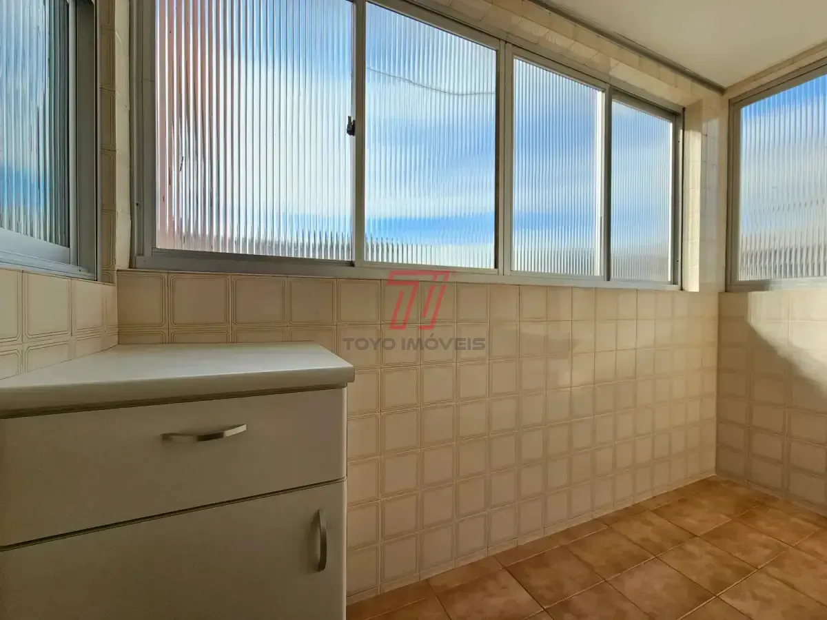 Квартира з 3 спальнями 98 м² і балконом — photo 26