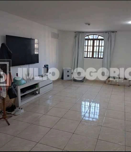 Street-level house with 5 bedrooms and private BBQ — photo 11