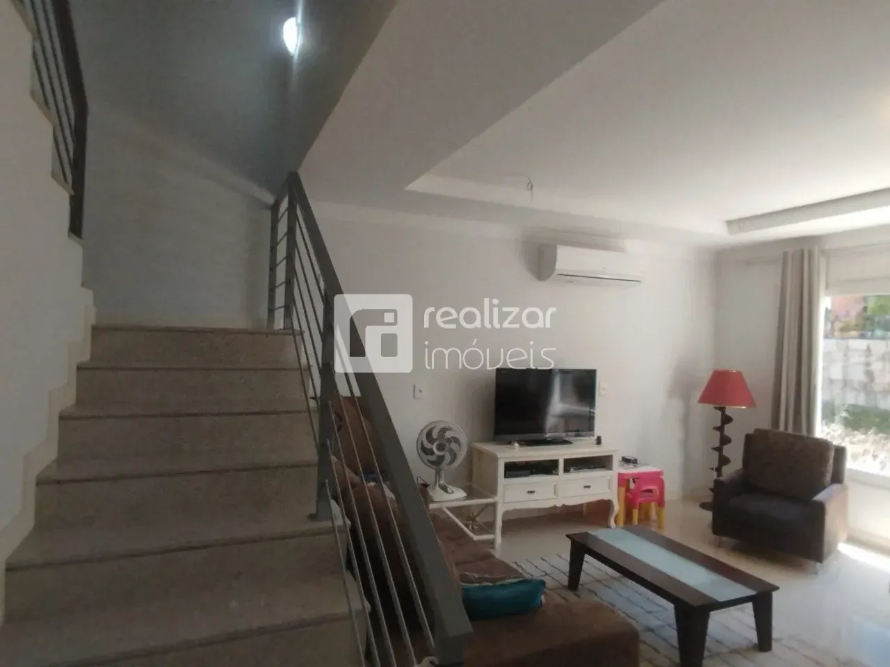 Furnished house with 4 bedrooms and 190 m² plus a garden — photo 49