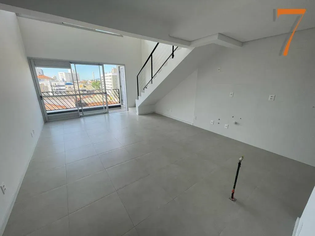 Furnished studio in a building with a coworking space — photo 7