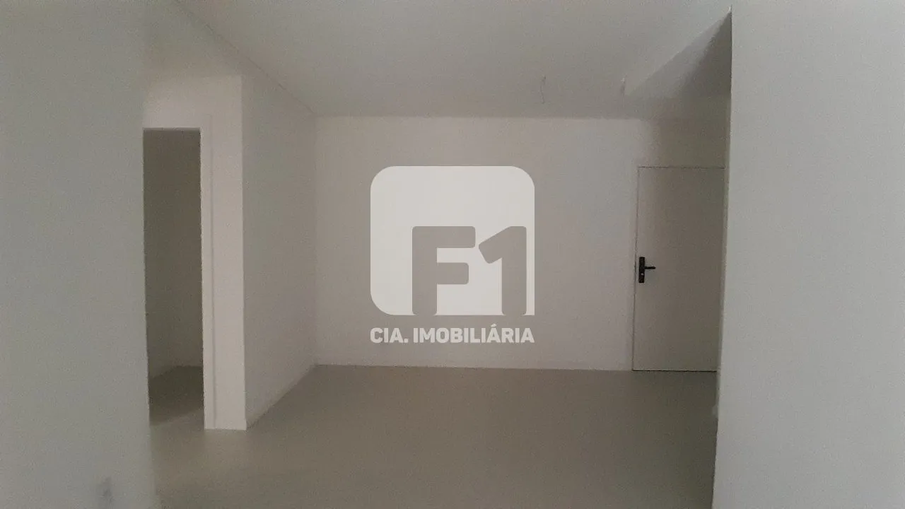 Furnished apartment with 2 en-suite bedrooms — photo 36