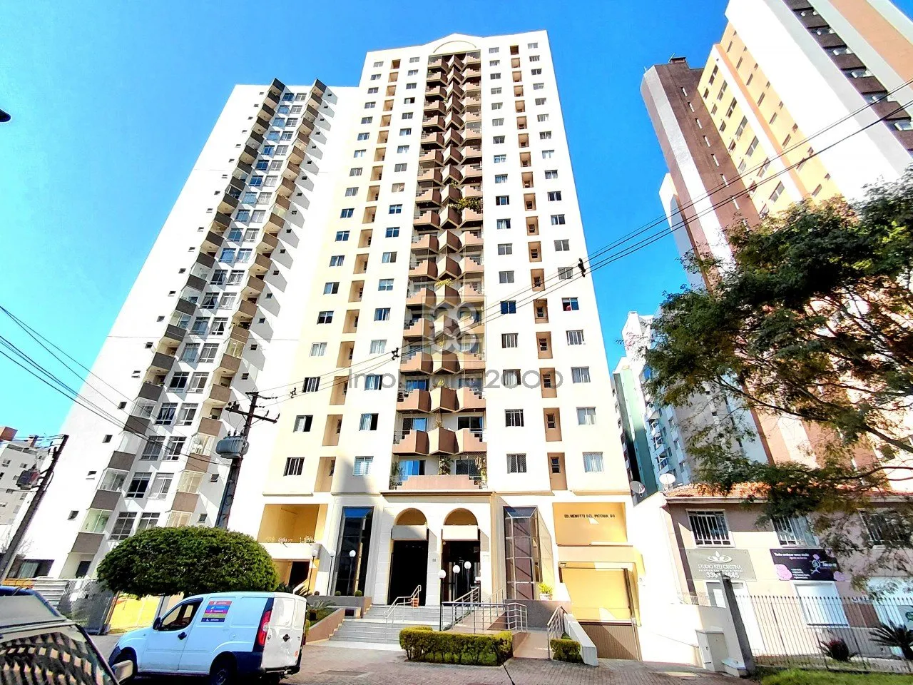 124 m² unfurnished apartment with 3 bedrooms — photo 2