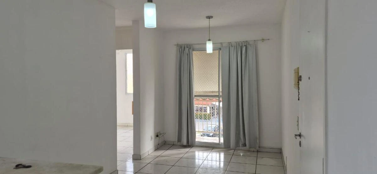 2-bedroom apartment in a building with a pool — photo 19