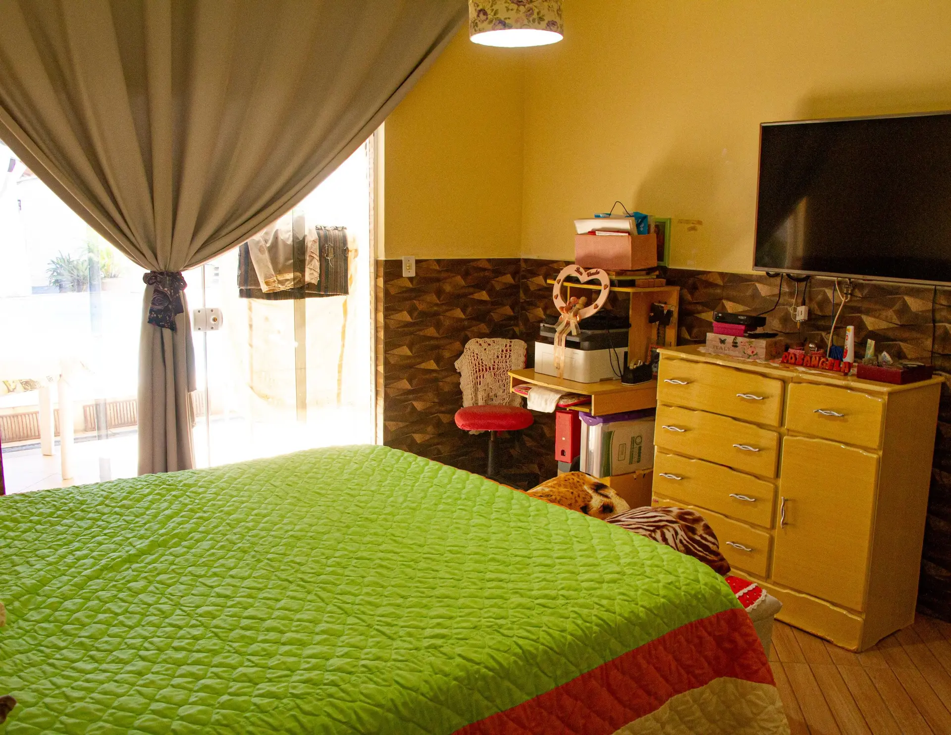 Casa mobiliada com 3 quartos, 5 banheiros e jardim — photo 25