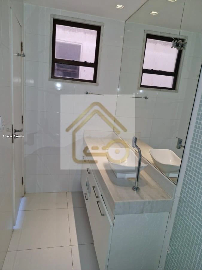 3-bedroom apartment with a home office in Rio de Janeiro — photo 2